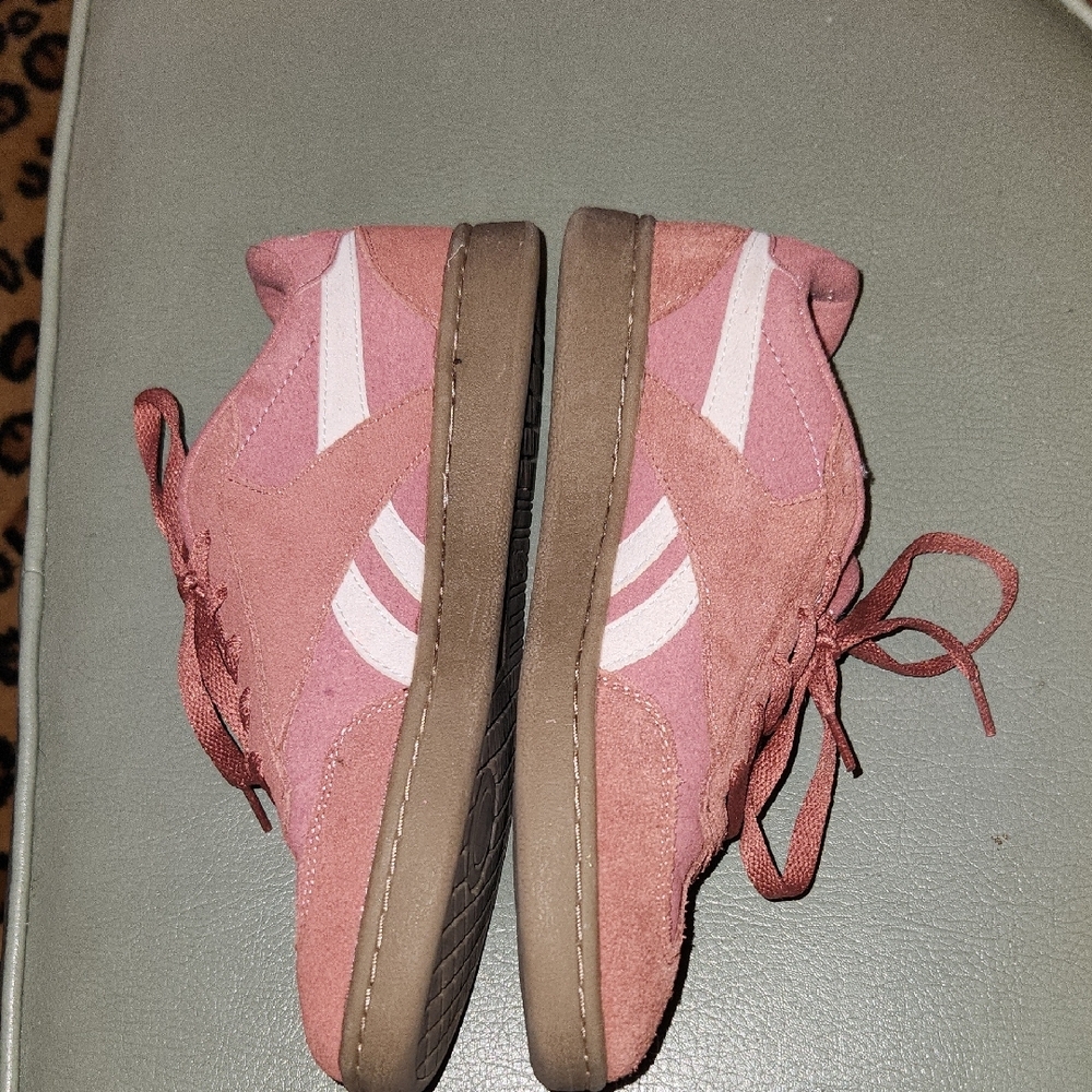 Reebok Rose Suede Sneakers with White Stripes - Picture 3 of 12